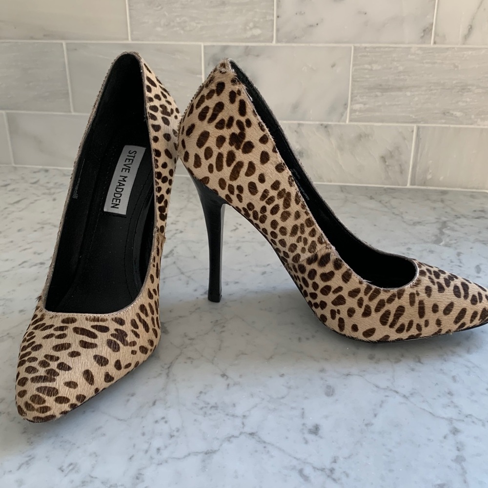 NWOT Steve Madden Cheetah Pumps